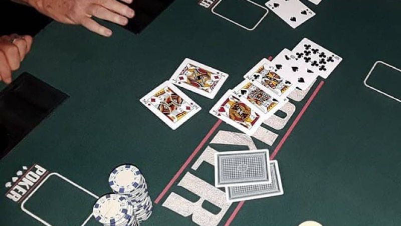 nhung-cach-xu-ly-van-bai-poker-hieu-qua